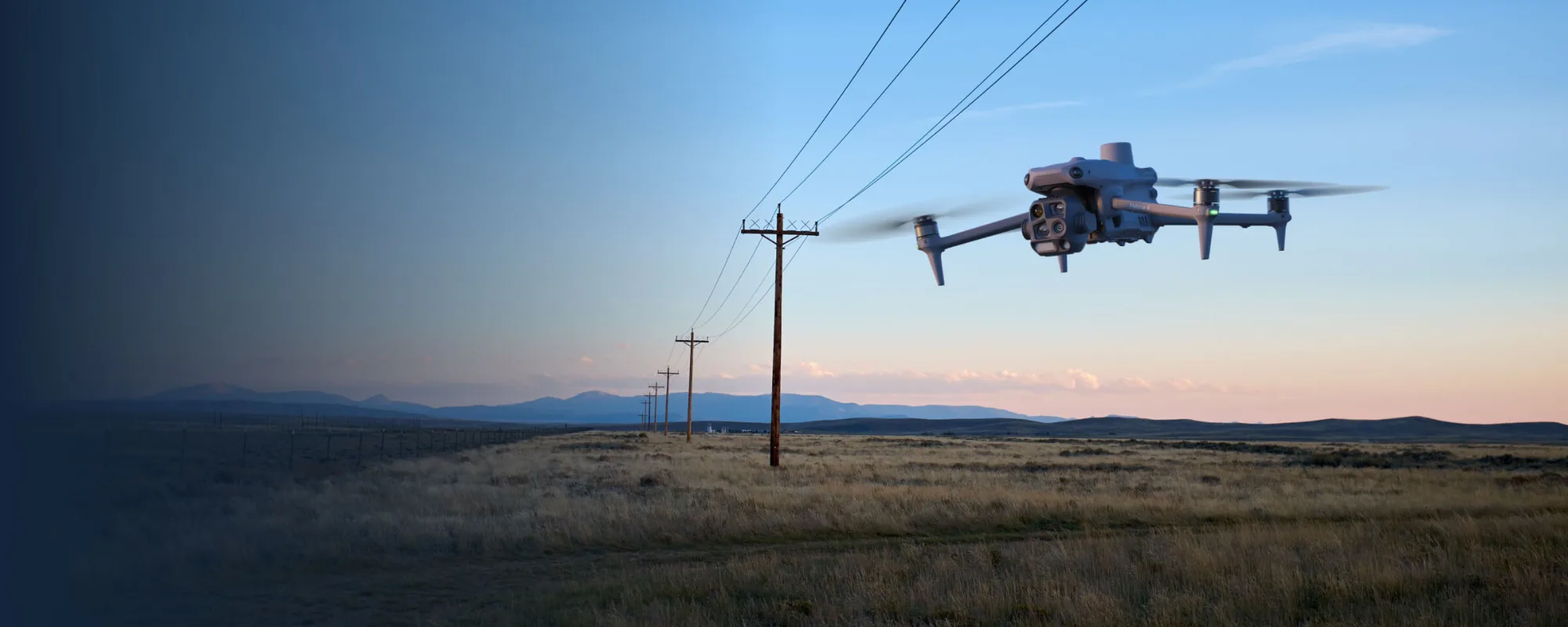 Yüksek gerilim hattında drone ile izolatör kontrolü